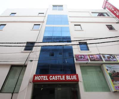 https://imgcld.yatra.com/ytimages/image/upload/t_hotel_yatra_city_desktop/v1407755811/Domestic Hotels/Hotels_New Delhi/Hotel Castle Blue/Overview.jpg